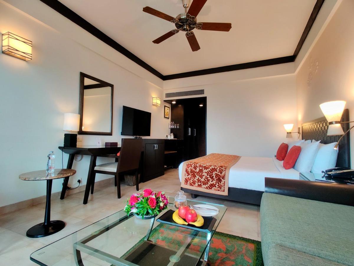 Fariyas Resort Lonavla Zewnętrze zdjęcie
